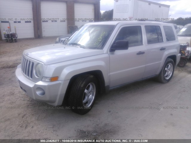 1J8FT28088D521546 - 2008 JEEP PATRIOT SPORT SILVER photo 2