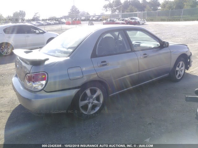 JF1GD61697H503939 - 2007 SUBARU IMPREZA 2.5I GRAY photo 4