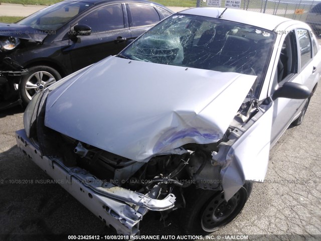 1FAFP34NX7W256589 - 2007 FORD FOCUS ZX4/S/SE/SES 银色 照片 6