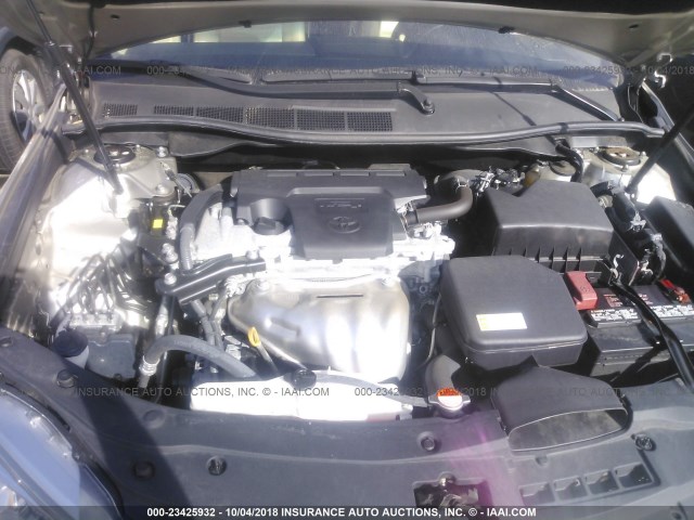 4T4BF1FK5GR523783 - 2016 TOYOTA CAMRY LE/XLE/SE/XSE 灰色 照片 10