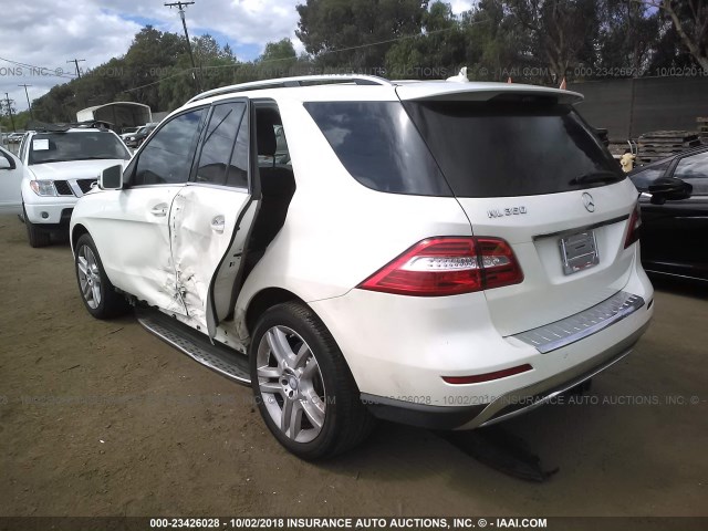 4JGDA5JB4EA282863 - 2014 MERCEDES-BENZ ML 350 WHITE photo 3