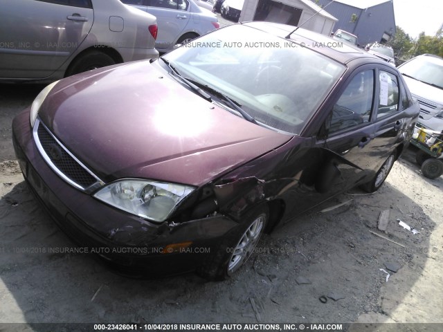 1FAHP34N27W353990 - 2007 FORD FOCUS ZX4/S/SE/SES Марун фото 2