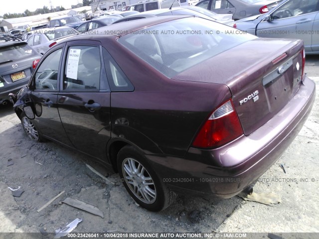 1FAHP34N27W353990 - 2007 FORD FOCUS ZX4/S/SE/SES Марун фото 3