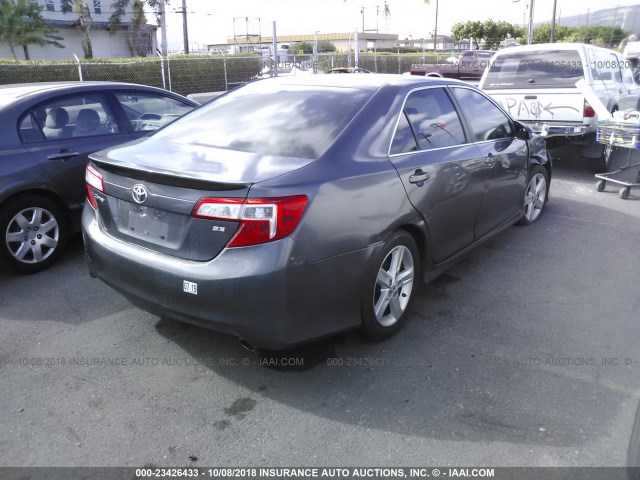 4T1BF1FK8DU277415 - 2013 TOYOTA CAMRY L/SE/LE/XLE ნაცრისფერი ფოტო 4