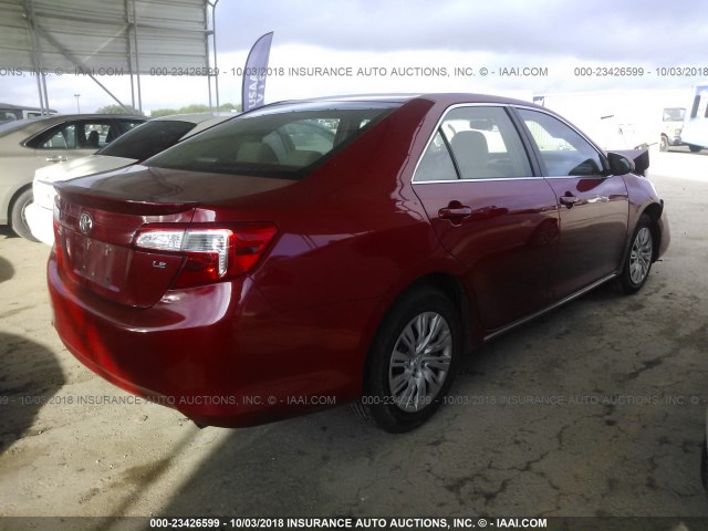 4T1BF1FK5CU551121 - 2012 TOYOTA CAMRY SE/LE/XLE RED photo 4