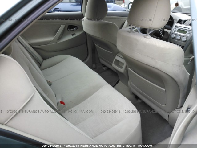 4T1BF3EK1BU669601 - 2011 TOYOTA CAMRY SE/LE/XLE მწვანე ფოტო 8