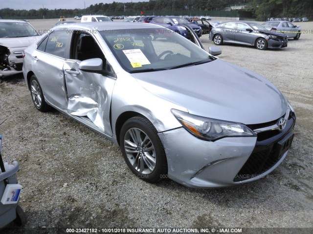 4T1BF1FK5HU791423 - 2017 TOYOTA CAMRY LE/XLE/SE/XSE 银色 照片 6