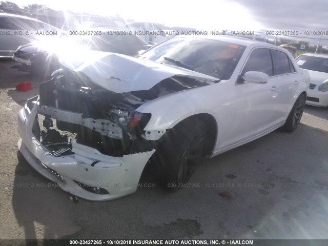 2C3CCAFJ2DH618789 - 2013 CHRYSLER 300 SRT-8 WHITE photo 2