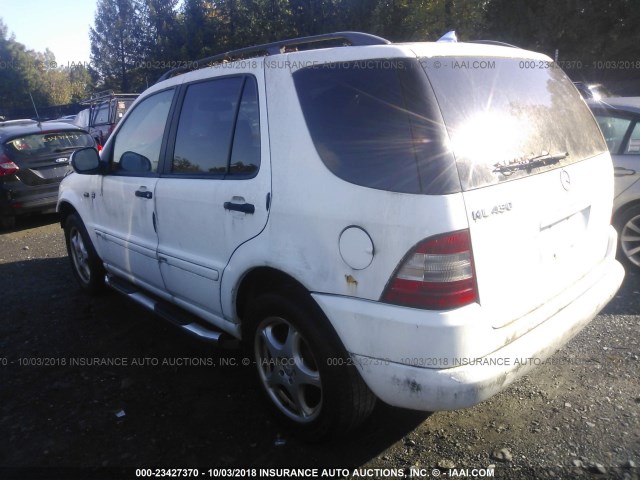 4JGAB72E2XA121497 - 1999 MERCEDES-BENZ ML 430 WHITE photo 3