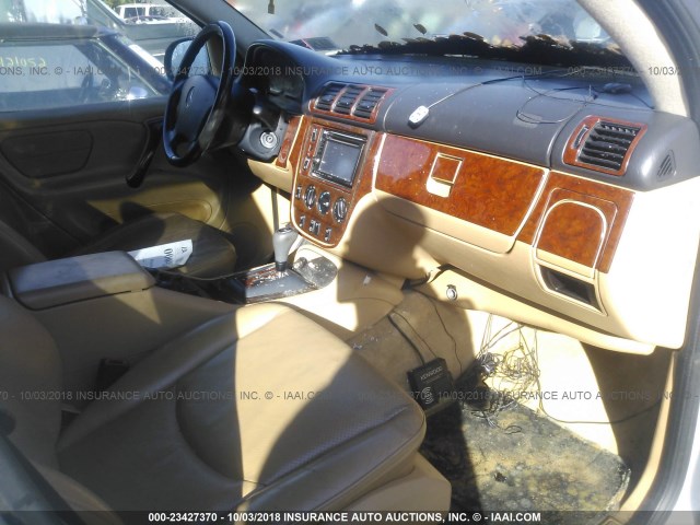 4JGAB72E2XA121497 - 1999 MERCEDES-BENZ ML 430 白色 照片 5