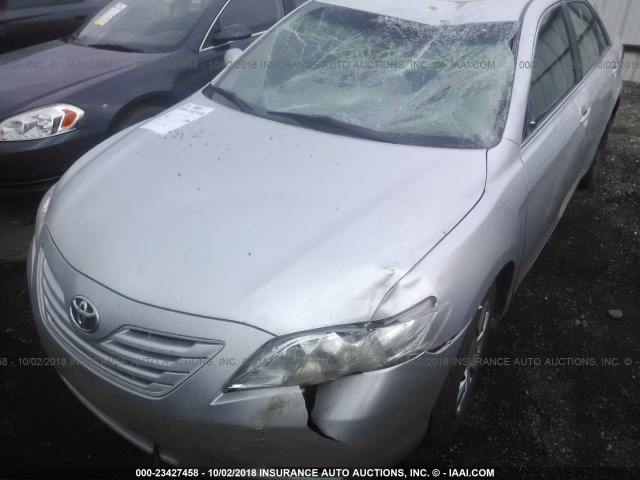 4T4BE46K68R026473 - 2008 TOYOTA CAMRY CE/LE/XLE/SE SILVER photo 6
