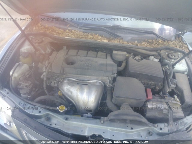 4T4BF3EK8BR104171 - 2011 TOYOTA CAMRY SE/LE/XLE ტალღისფერი ფოტო 10
