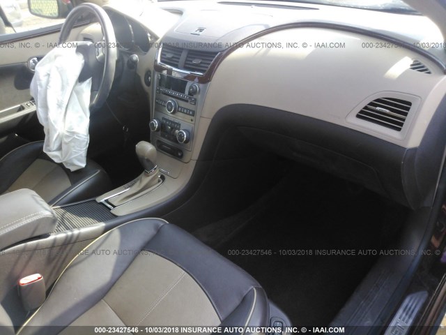 1G1ZK57708F218314 - 2008 CHEVROLET MALIBU LTZ 红色 照片 5