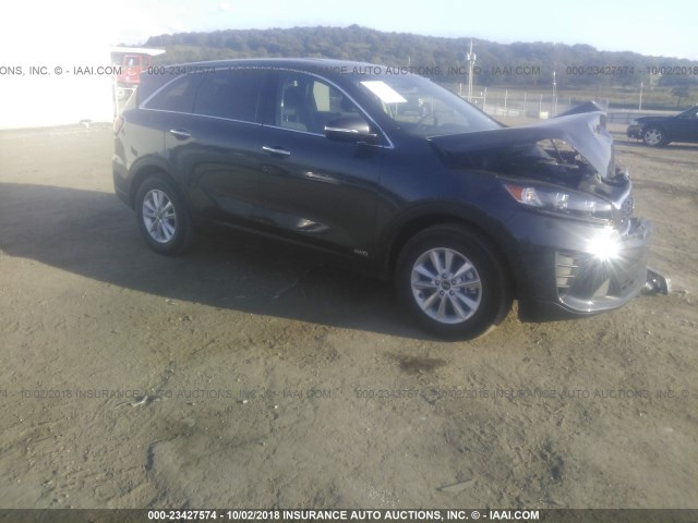 5XYPGDA50KG487595 - 2019 KIA SORENTO LX/L GRAY photo 1