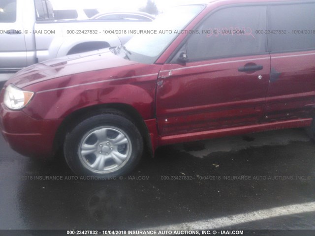 JF1SG63698H727728 - 2008 SUBARU FORESTER 2.5X RED photo 6