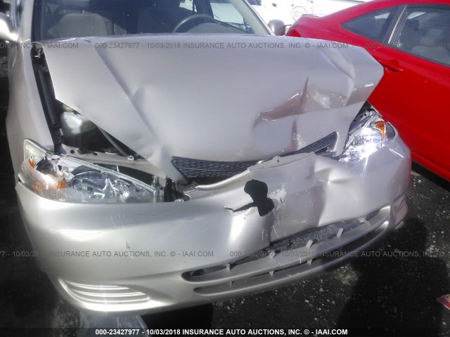 4T1BE32K54U900185 - 2004 TOYOTA CAMRY LE/XLE/SE 金色 照片 6