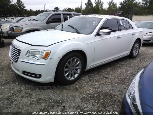 2C3CCACG4CH308893 - 2012 CHRYSLER 300 LIMITED WHITE photo 2