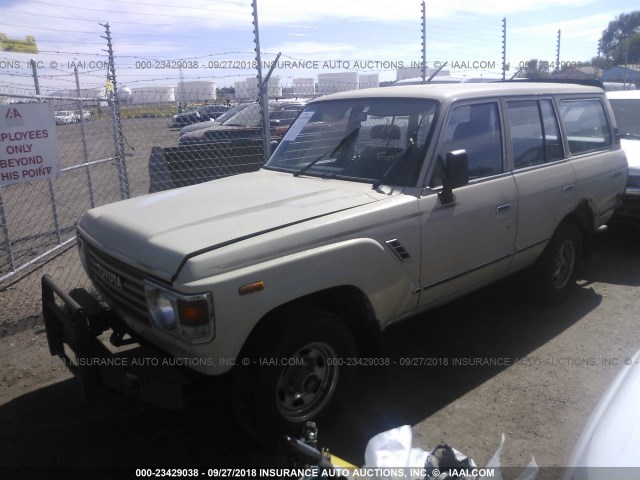 JT3FJ60G4C0050268 - 1982 TOYOTA LAND CRUISER FJ60 TAN photo 2