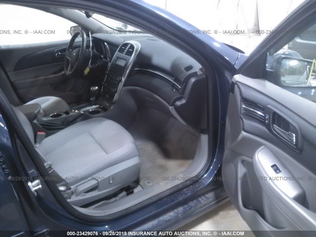 1G11B5SL0EF247843 - 2014 CHEVROLET MALIBU LS 蓝色 照片 5