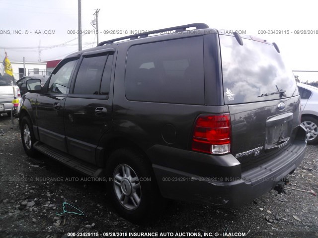 1FMPU16546LA45490 - 2006 FORD EXPEDITION XLT GRAY photo 3