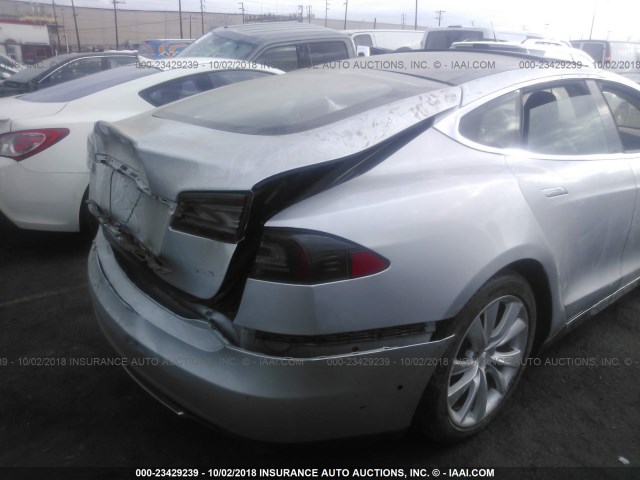 5YJSA1E28FF114134 - 2015 TESLA MODEL S SILVER photo 6