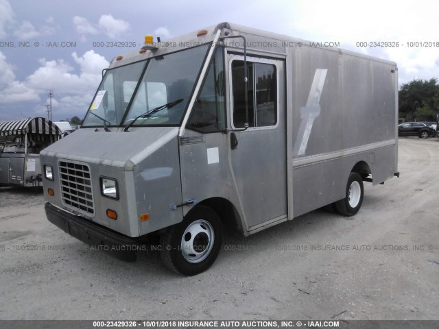 1GDHP32K8S3504744 - 1995 GMC FORWARD CONTROL C P3500 SILVER photo 2