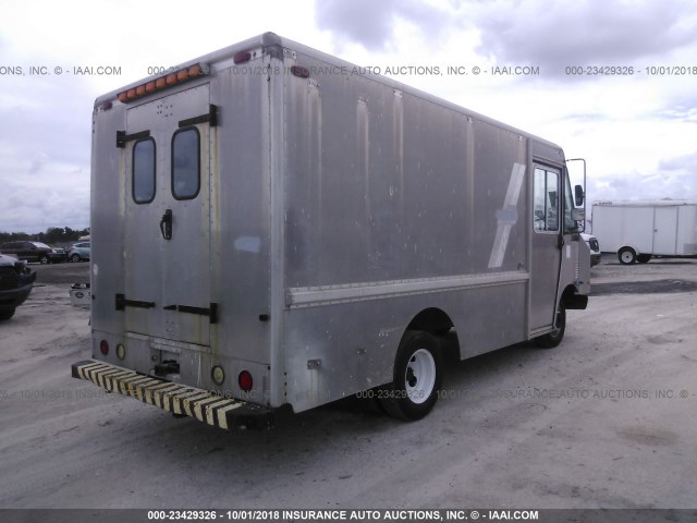 1GDHP32K8S3504744 - 1995 GMC FORWARD CONTROL C P3500 SILVER photo 4