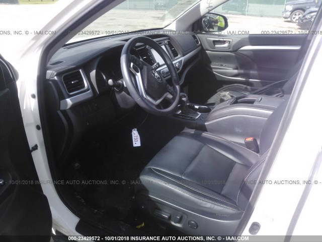 5TDJKRFH2FS212601 - 2015 TOYOTA HIGHLANDER XLE თეთრი ფოტო 5