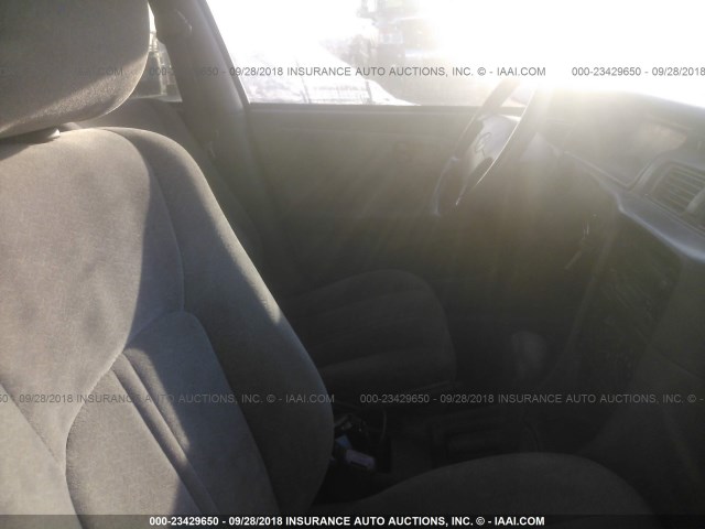 4T1BG22K1WU371020 - 1998 TOYOTA CAMRY CE/LE/XLE 金色 照片 5