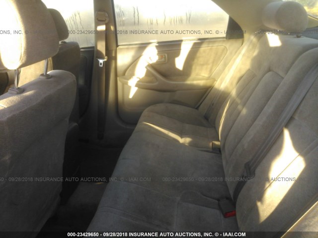 4T1BG22K1WU371020 - 1998 TOYOTA CAMRY CE/LE/XLE 金色 照片 8