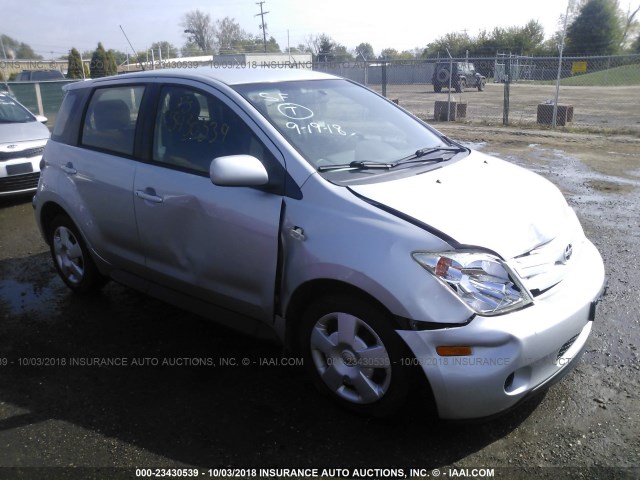 JTKKT624550078552 - 2005 TOYOTA SCION XA SILVER photo 1