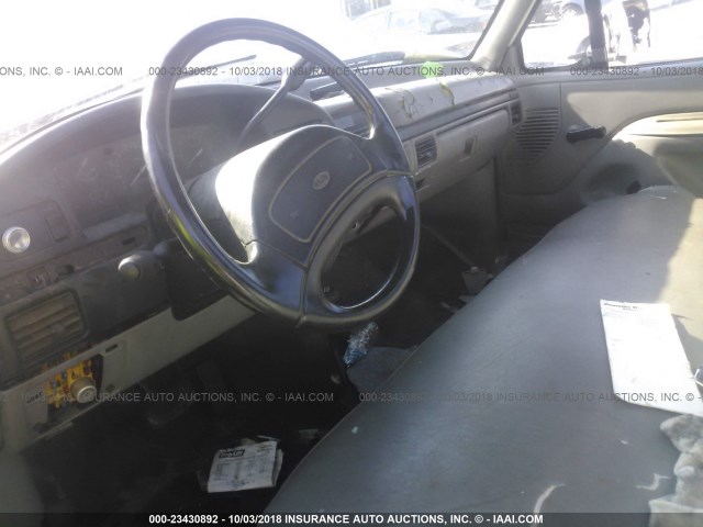 3FTHF26H8VMA67783 - 1997 FORD F250 WHITE photo 8