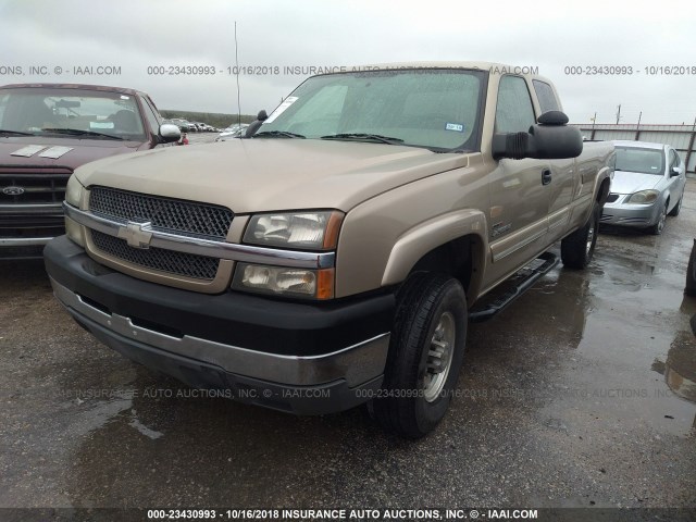 1GCHC29274E338790 - 2004 CHEVROLET SILVERADO C2500 HEAVY DUTY GOLD photo 2