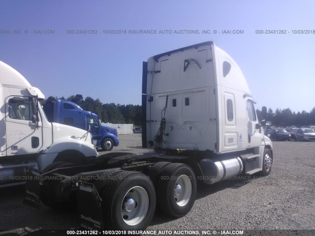 1FUJGLBG1CSBS9901 - 2012 FREIGHTLINER CASCADIA 125  Unknown photo 4