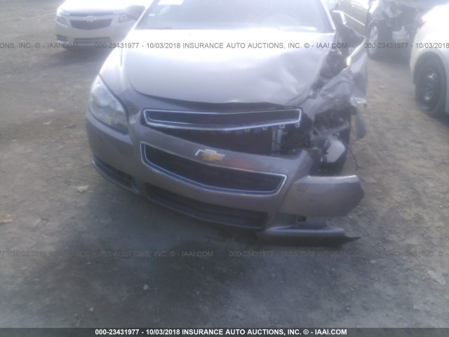 1G1ZB5E16BF243319 - 2011 CHEVROLET MALIBU LS 灰色 照片 6