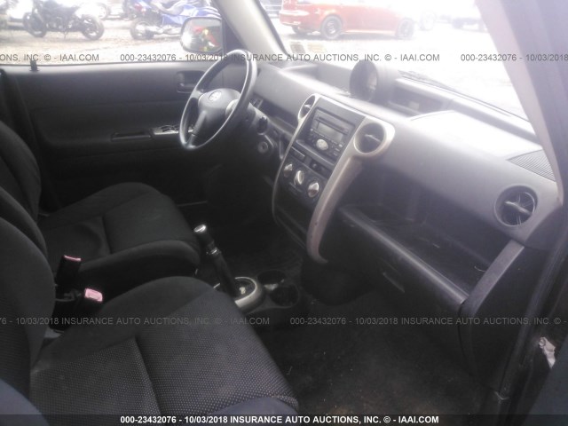JTLKT334640143951 - 2004 TOYOTA SCION XB იასამნისფერი ფოტო 5