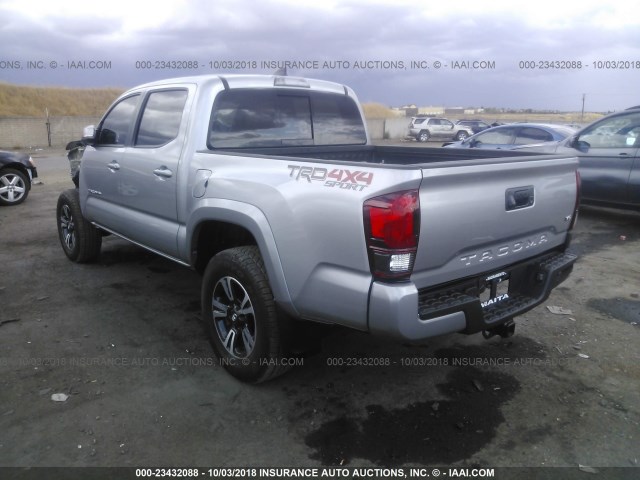3TMCZ5AN3JM153142 - 2018 TOYOTA TACOMA DBL CAB/SR/TRDSPT/OR/PRO Күміс фото 3