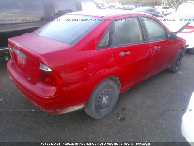 1FAHP34NX7W332241 - 2007 FORD FOCUS ZX4/S/SE/SES Қызыл фото 4