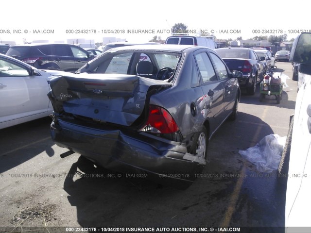 1FAFP34P23W307093 - 2003 FORD FOCUS SE/SE COMFORT/SE SPORT 灰色 照片 4