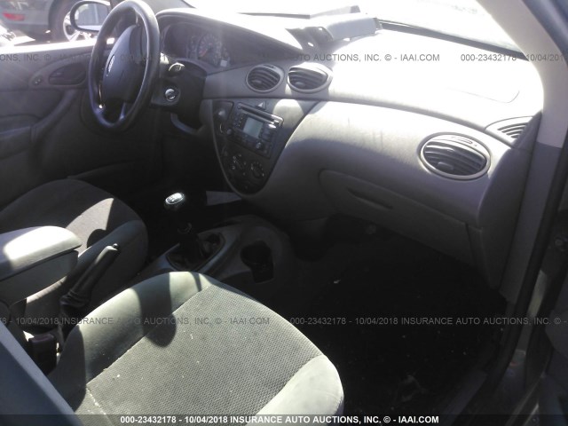 1FAFP34P23W307093 - 2003 FORD FOCUS SE/SE COMFORT/SE SPORT 灰色 照片 5