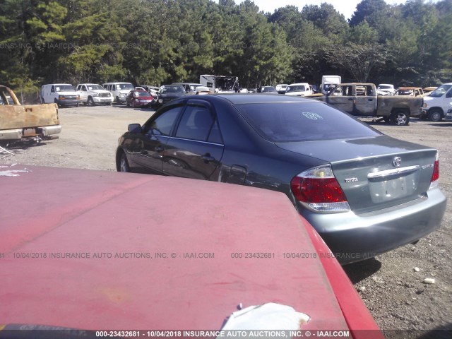 4T1BE30K06U143024 - 2006 TOYOTA CAMRY LE/XLE/SE Сұр фото 3