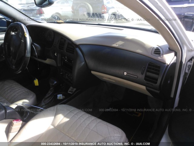 2G1WX12K339404469 - 2003 CHEVROLET MONTE CARLO SS თეთრი ფოტო 5