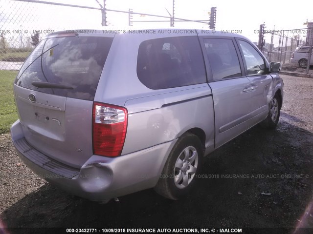 KNDMB233176108745 - 2007 KIA SEDONA EX/LX SILVER photo 4