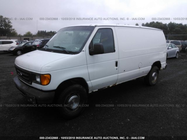 1FTNE24L05HA87043 - 2005 FORD ECONOLINE E250 VAN WHITE photo 2