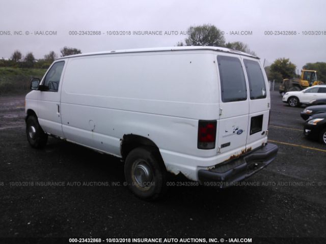 1FTNE24L05HA87043 - 2005 FORD ECONOLINE E250 VAN WHITE photo 3