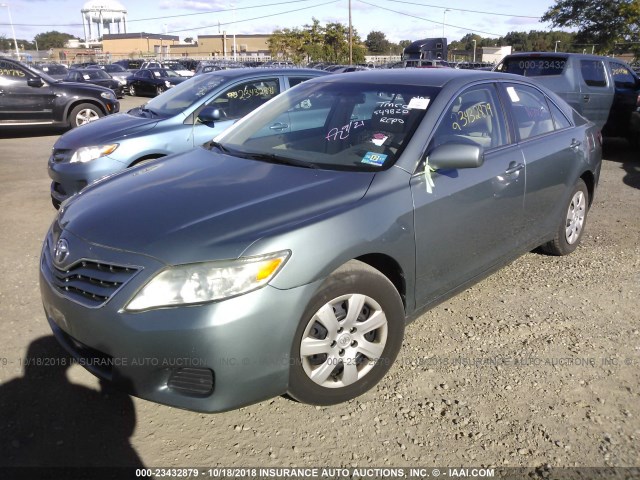 4T1BF3EK7AU549820 - 2010 TOYOTA CAMRY SE/LE/XLE 绿色 照片 2
