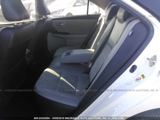 4T1BF1FK0FU886615 - 2015 TOYOTA CAMRY LE/XLE/SE/XSE 白色 照片 8