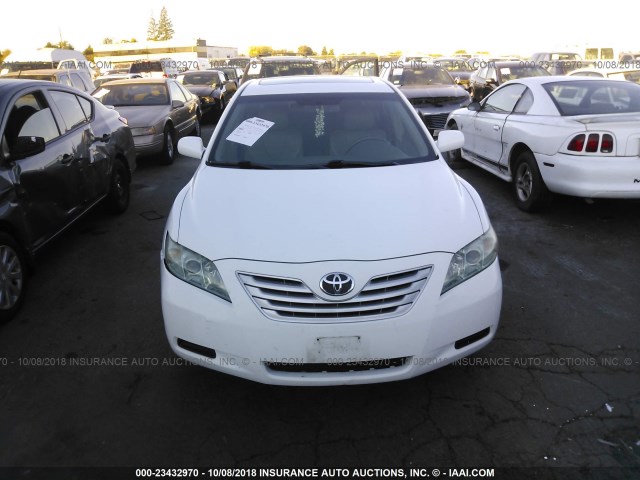 4T1BB46K77U007464 - 2007 TOYOTA CAMRY NEW GENERAT HYBRID WHITE photo 6