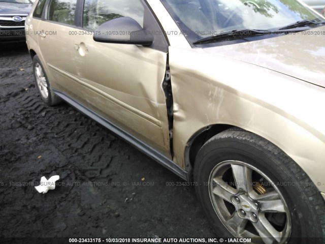 1G1ZT64874F149373 - 2004 CHEVROLET MALIBU MAXX LS GOLD photo 6