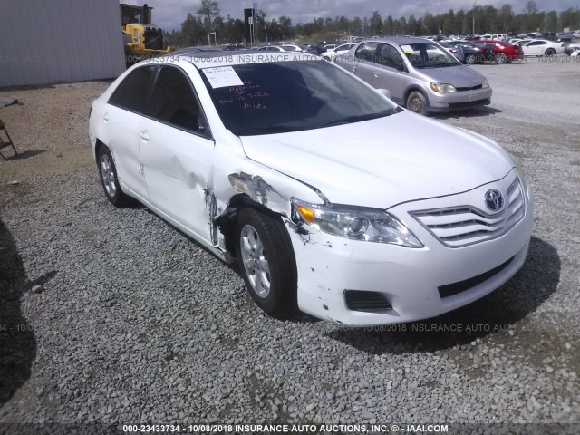 4T4BF3EK2BR160316 - 2011 TOYOTA CAMRY SE/LE/XLE თეთრი ფოტო 1